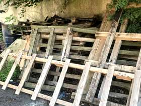 Freecycle Stack of old pallets : give away: help yourself to ...