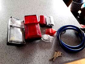 Freecycle Cycle lights and lock