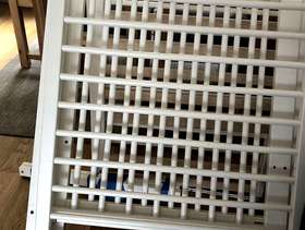 Freecycle Cot-bed (white) - great condition!