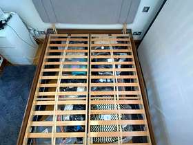Freecycle 150x200 bed frame, headboard, mattress