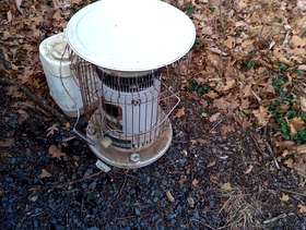 Freecycle Kerosene Heater and can