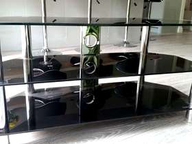 Freecycle Glass T V stand
