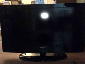 Freecycle Samsung 37" tv