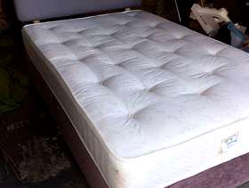 Freecycle 4ft small double bed