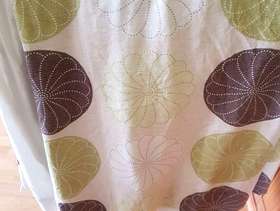 Freecycle Pair of 90 curtains