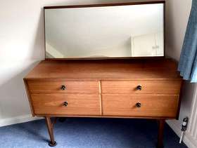 Freecycle Dressing table