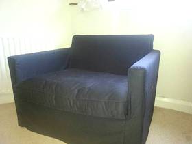Freecycle Single Seater Navy Blue Sofa's X2