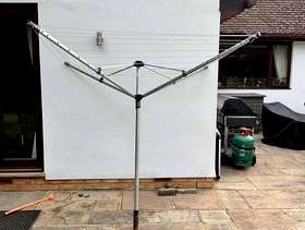 Freecycle Rotary washing line - shorter than standard