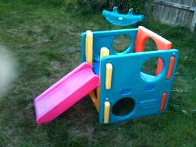Freecycle LITTLE TYKES JUNIOR GYM Climbing Cube with Slide