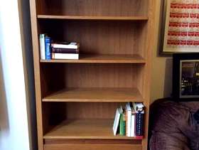 Freecycle Good quality book shelf looking for a new home
