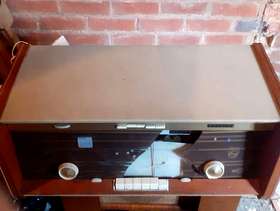 Freecycle Philips Stereo Radio