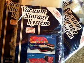 Freecycle 4 Jumbo sized vacuum storage bags