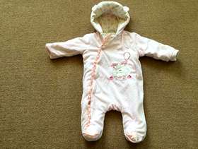 Freecycle Warm, 0-3 month baby pram suit