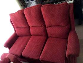 Freecycle Red and Gold Three Piece Suite