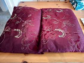 Freecycle Two scatter cushions