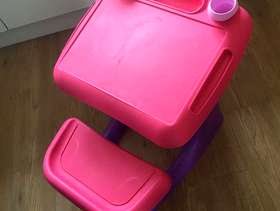 Freecycle Pink Girl’s Drawing Desk