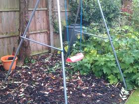 Freecycle Child's swing