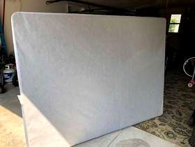 Freecycle Queen Box Spring