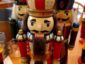 Freecycle Nutcracker set