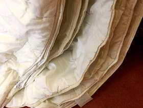 Freecycle 5 summer/winter synthetic duvets