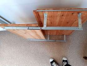 Freecycle Flexible shelving with pull-out computer keyboard shelf