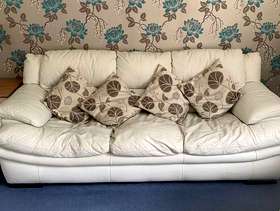 Freecycle Leather Settee