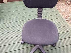 Freecycle Computer chair