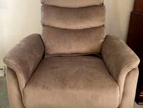 Freecycle Power Lift Recliner