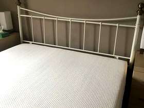 Freecycle Metal headboard - kingsize