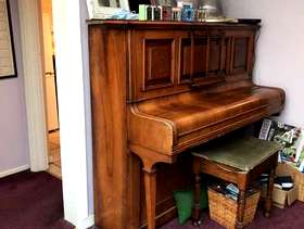 Freecycle Upright piano