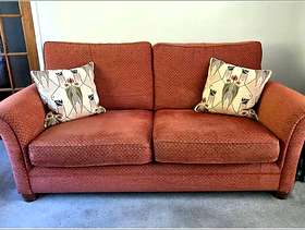 Freecycle 2 Seater Settee