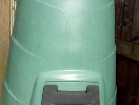 Freecycle Compost bin
