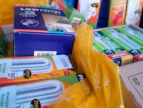 Freecycle Light bulbs