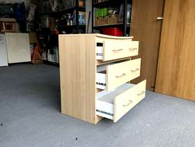 Freecycle Chest of 3 drawers curved top