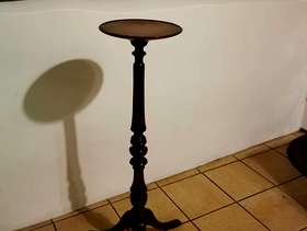 Freecycle Plant stand