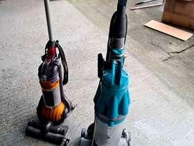 Freecycle 2 x Dyson vacuum cleaners