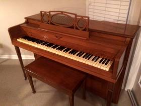 Freecycle FREE! Piano