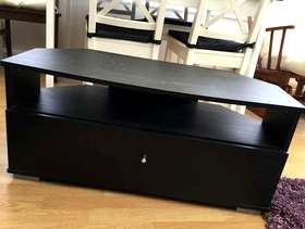Freecycle Corner TV cabinet