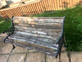 Freecycle Garden bench