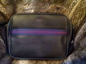 Freecycle Small keys keyboard 77cm long.