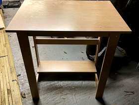 Freecycle Small computer desk