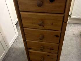 Freecycle Tall boy draws