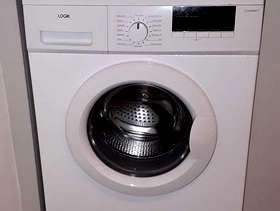 Freecycle Low price for quick sale - Logik 7Kg washing machine ...