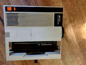 Freecycle Slide projector
