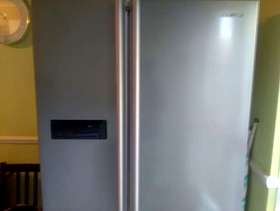 Freecycle American style fridge freezer