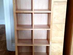 Freecycle Solid wood CD tower (120 CDs)