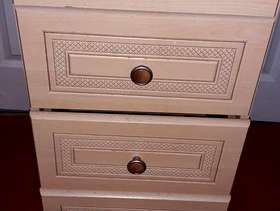 Freecycle Bedside table light wood