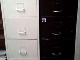 Freecycle Metal Filing Cabinet