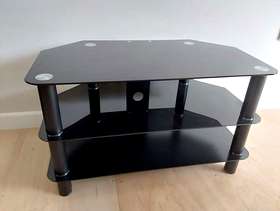 Freecycle Tv table