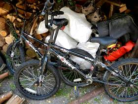 Freecycle 2 Times toddler bikes (COULD BE USED WITHOUT PEDDLES ETC ...